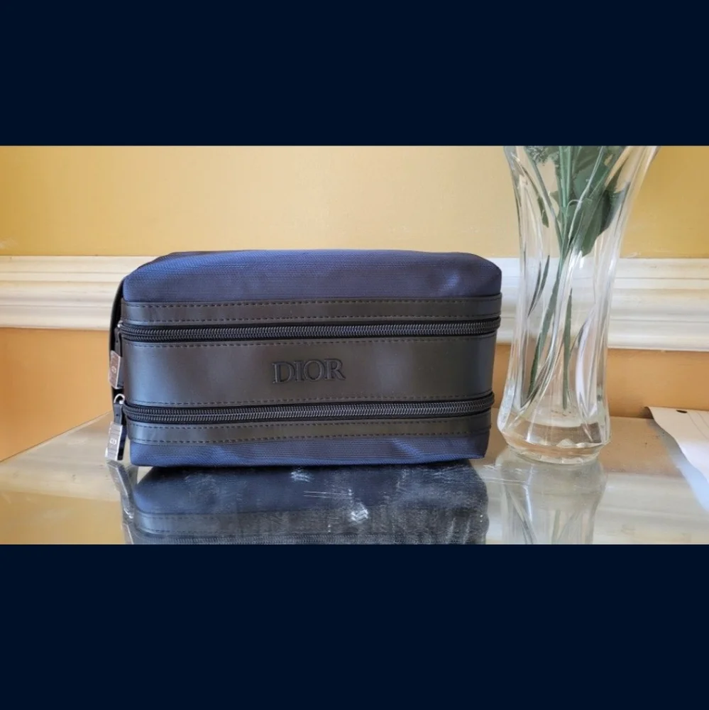 - Dior - Picture 10 of 13